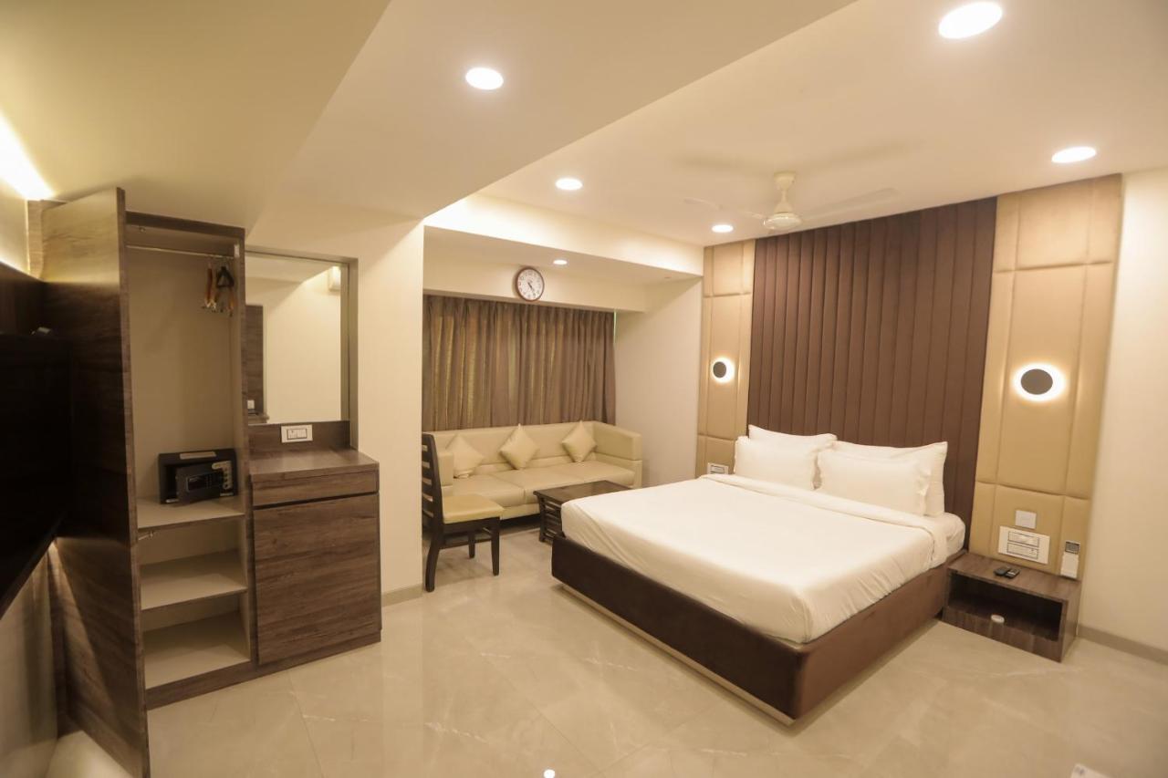 Hotel Naaz Executive Bombay Extérieur photo